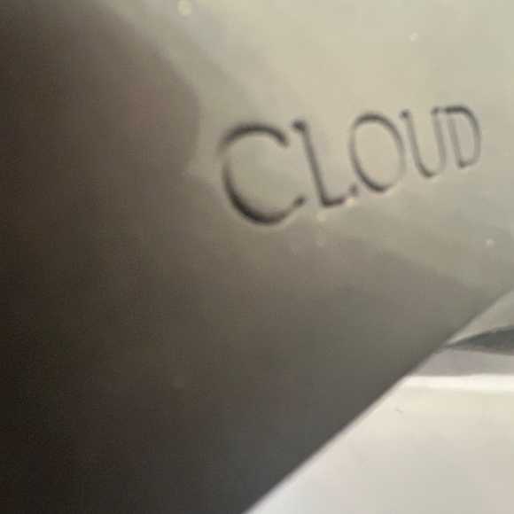 Cloud Footwear Caliber Black Sandal/Flat Size 37 EU - Picture 9 of 10